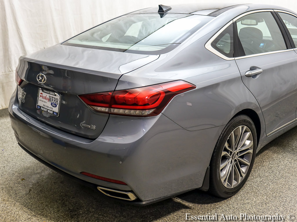 Used 2015 Hyundai Genesis 3.8 w/ Option Group 04 AWD/4WD image 7