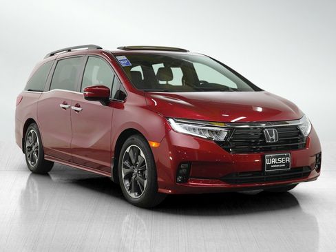 Used 2023 Honda Odyssey Elite image 7