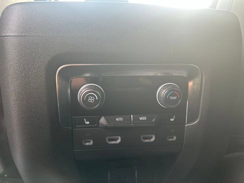 Used 2023 Chevrolet Suburban Premier AWD/4WD image 15