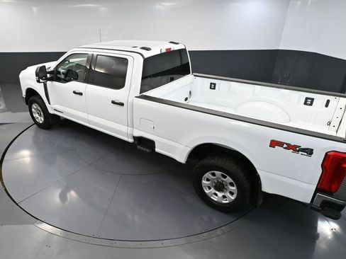 Used 2024 Ford F350 XLT w/ FX4 Off-Road Package image 52