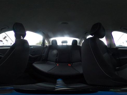 Used 2025 Volkswagen Jetta S image 40