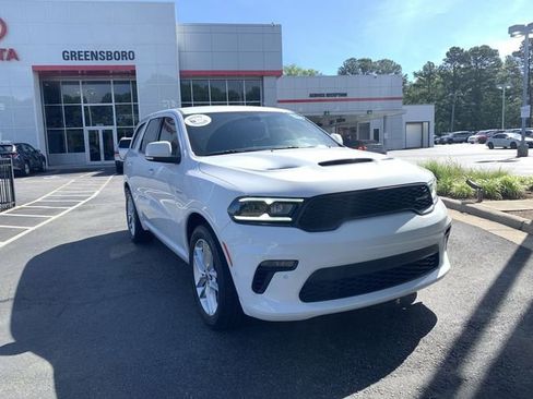Used 2022 Dodge Durango R/T RWD image 2