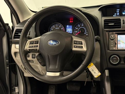 Used 2015 Subaru Forester 2.5i Limited AWD/4WD image 14
