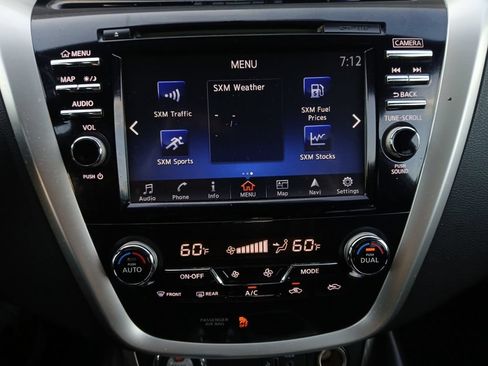 Used 2018 Nissan Murano SL w/ Midnight Edition Package FWD image 8
