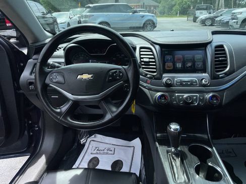Used 2016 Chevrolet Impala LT w/ Convenience Package FWD image 13