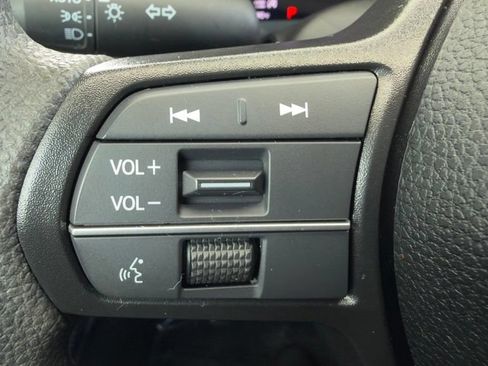 Used 2025 Honda Accord LX image 28