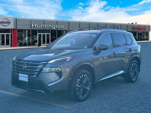 Certified 2026 Nissan Rogue Platinum w/ Platinum Premium Package AWD/4WD image 4