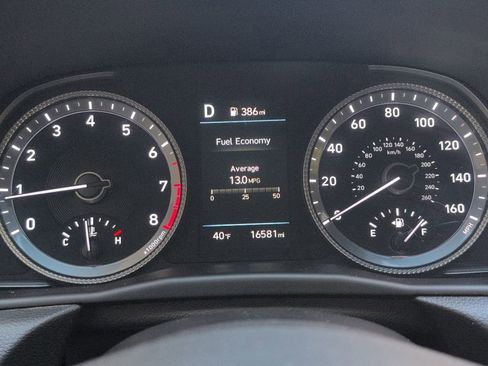 Certified 2023 Hyundai Sonata SEL image 18