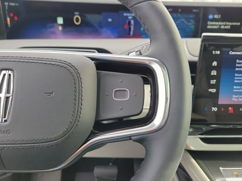 New 2026 Lincoln Nautilus Reserve image 25