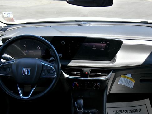 Used 2024 Buick Encore GX Preferred image 34