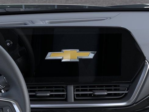 New 2026 Chevrolet Trax ACTIV FWD image 20