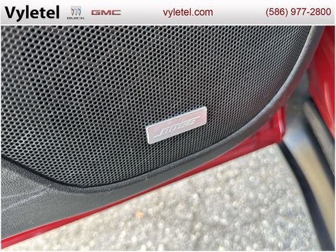 Certified 2023 GMC Acadia Denali w/ Denali Ultimate Package image 18