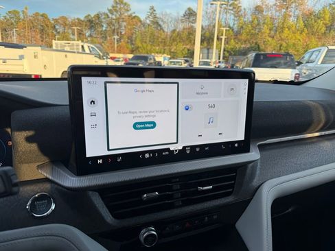 New 2026 Ford Explorer Platinum w/ LUX Leather Package image 16