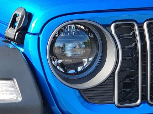 Certified 2026 Jeep Wrangler Unlimited Sport AWD/4WD image 16