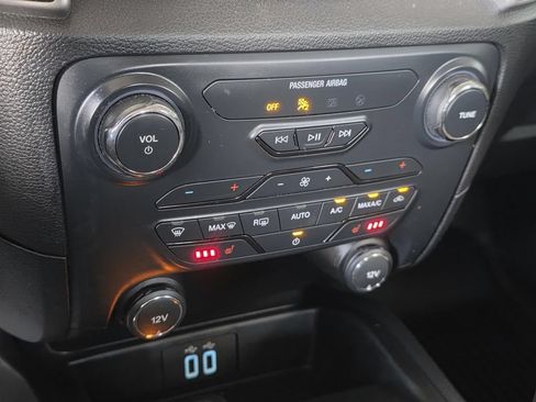 Used 2019 Ford Ranger XLT w/ Equipment Group 302A Luxury RWD image 22