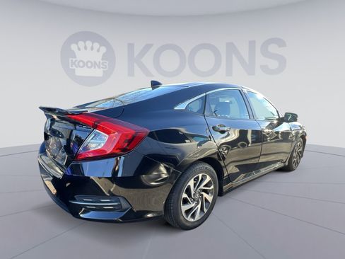 Used 2017 Honda Civic EX image 4