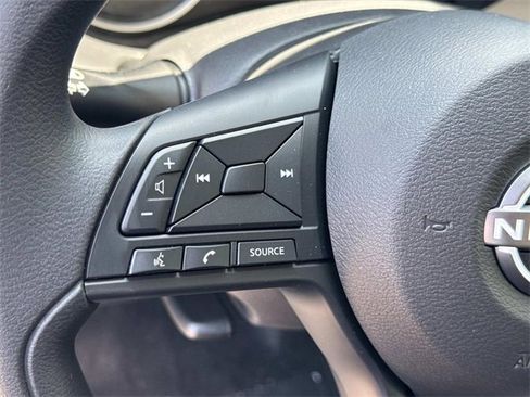 New 2025 Nissan Kicks Play S image 24