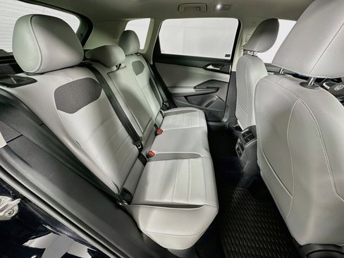 Used 2023 Volkswagen Taos SE image 26