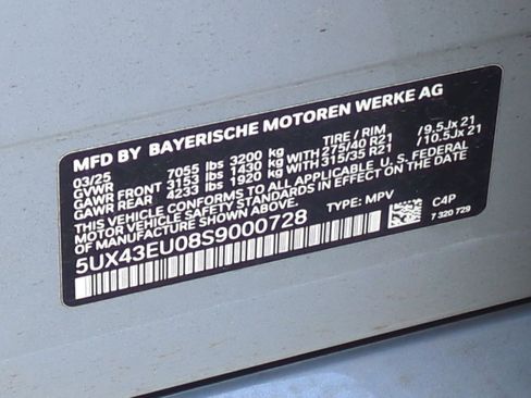 Certified 2025 BMW X5 xDrive50e w/ M Sport Package AWD/4WD image 35