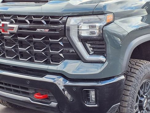 New 2026 Chevrolet Silverado 2500 ZR2 image 25