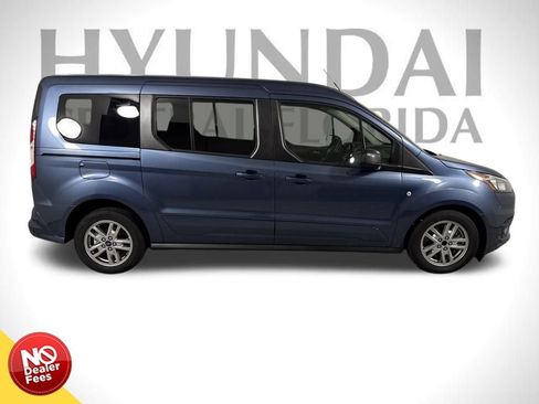 Used 2020 Ford Transit Connect XLT image 2