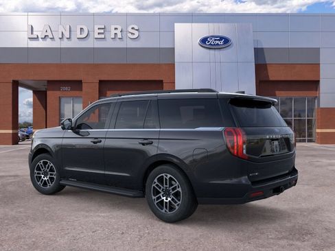 New 2026 Ford Expedition Active RWD image 4