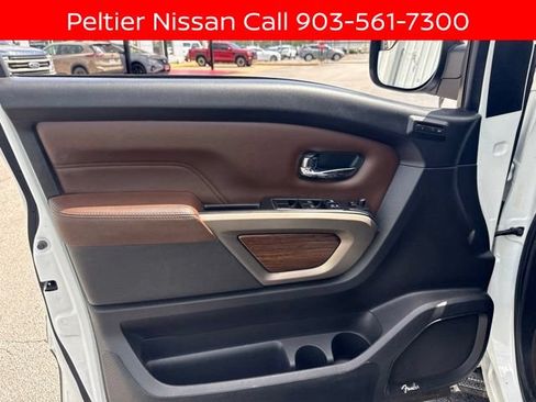 Certified 2021 Nissan Titan Platinum Reserve w/ Moonroof Package AWD/4WD image 9