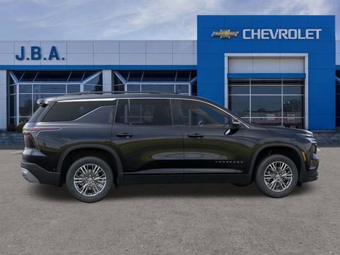 New 2026 Chevrolet Traverse LT w/ Driver Confidence Package image 5