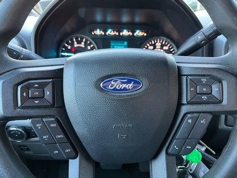 Used 2020 Ford F150 XLT image 39