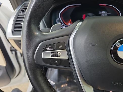 Used 2021 BMW X4 xDrive30i w/ Premium Package image 17