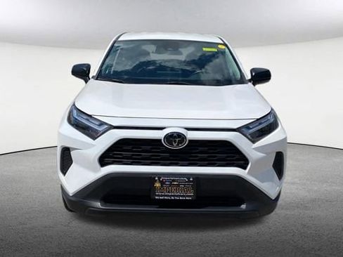 Used 2024 Toyota RAV4 LE AWD/4WD image 2