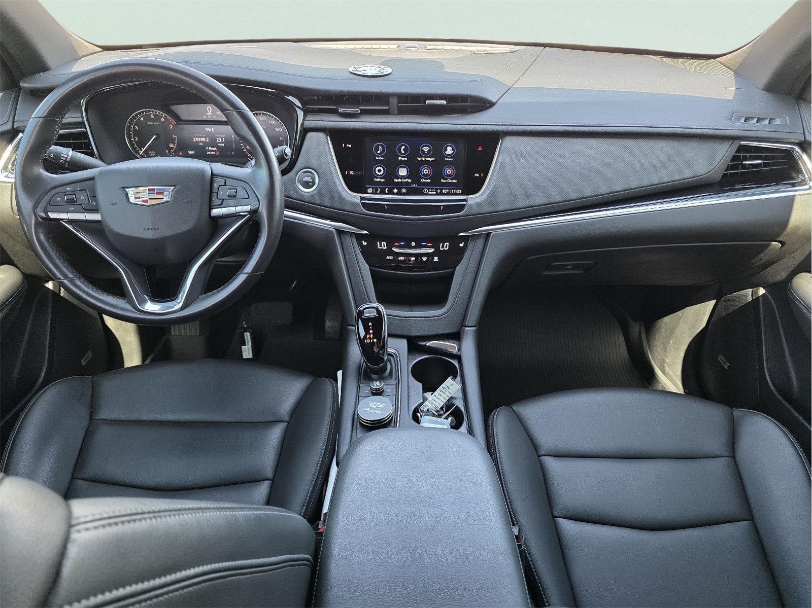 Used 2024 Cadillac XT6 Luxury w/ LPO, Floor Liner Package FWD image 9