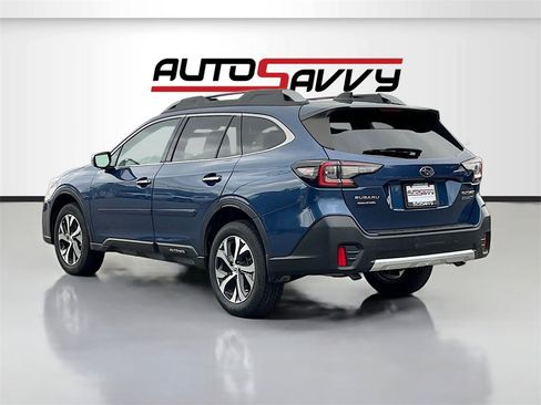 Used 2022 Subaru Outback Touring XT image 5