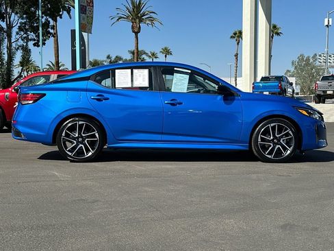 Used 2025 Nissan Sentra SR FWD image 6