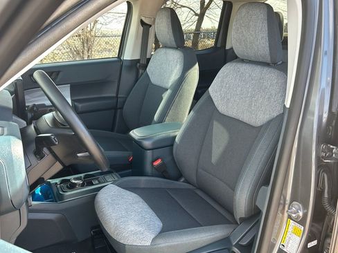 Used 2025 Ford Maverick XLT w/ Equipment Group 302A image 17