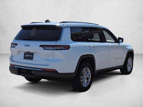 Used 2021 Jeep Grand Cherokee L Laredo w/ Luxury Tech Group I image 5