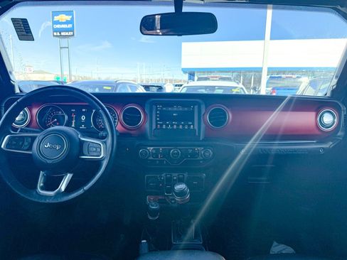 Used 2018 Jeep Wrangler Unlimited Rubicon w/ Steel Bumper Group image 25