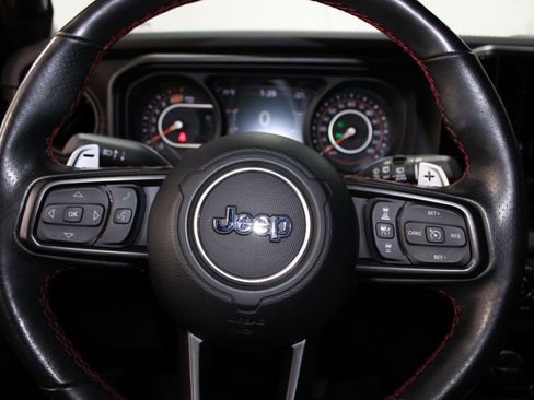 Used 2024 Jeep Wrangler Unlimited Rubicon 392 image 17