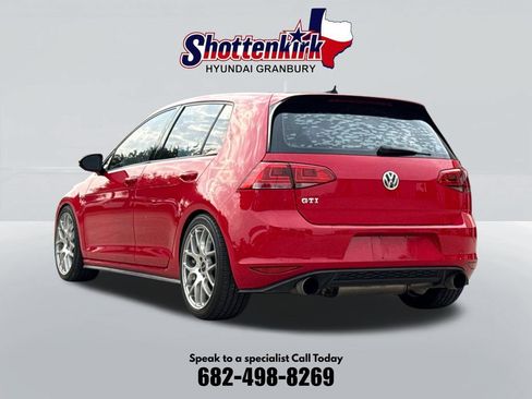 Used 2017 Volkswagen GTI Sport FWD image 8
