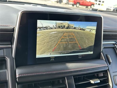 Used 2023 Chevrolet Suburban RST image 14