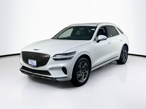 Used 2023 Genesis GV70 2.5T w/ Advanced Package image 1