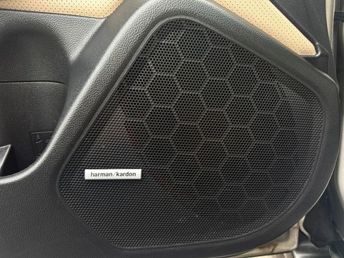 Used 2016 Subaru Outback 2.5i Limited image 20