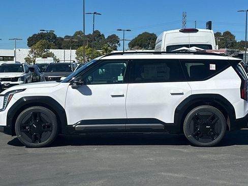 New 2026 Kia EV9 GT-Line image 7