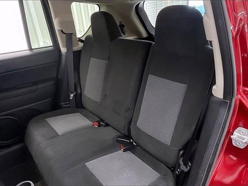 Used 2016 Jeep Compass Sport w/ Power Value Group image 19