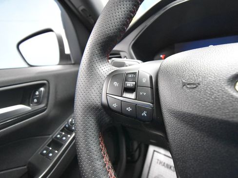 Used 2025 Ford Escape ST-Line Select w/ Tech Pack #1 AWD/4WD image 11