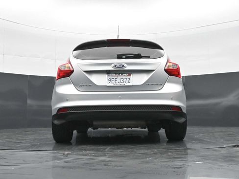 Used 2014 Ford Focus Titanium FWD image 28