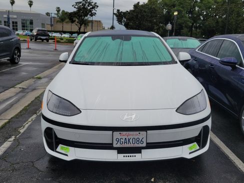 Certified 2023 Hyundai Ioniq 6 SEL image 2