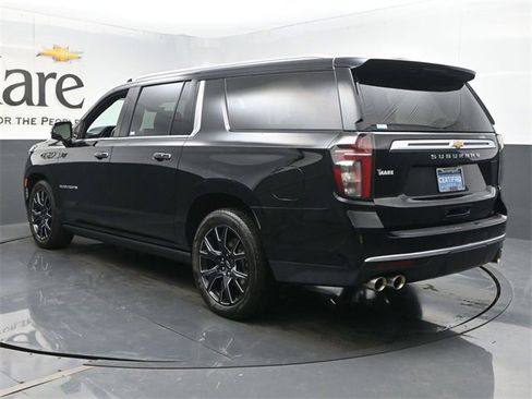 Certified 2023 Chevrolet Suburban High Country image 38