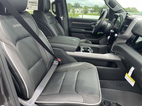 New 2026 RAM 1500 Laramie w/ Night Edition image 32