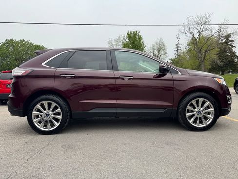 Used 2017 Ford Edge Titanium w/ Equipment Group 302A AWD/4WD image 4